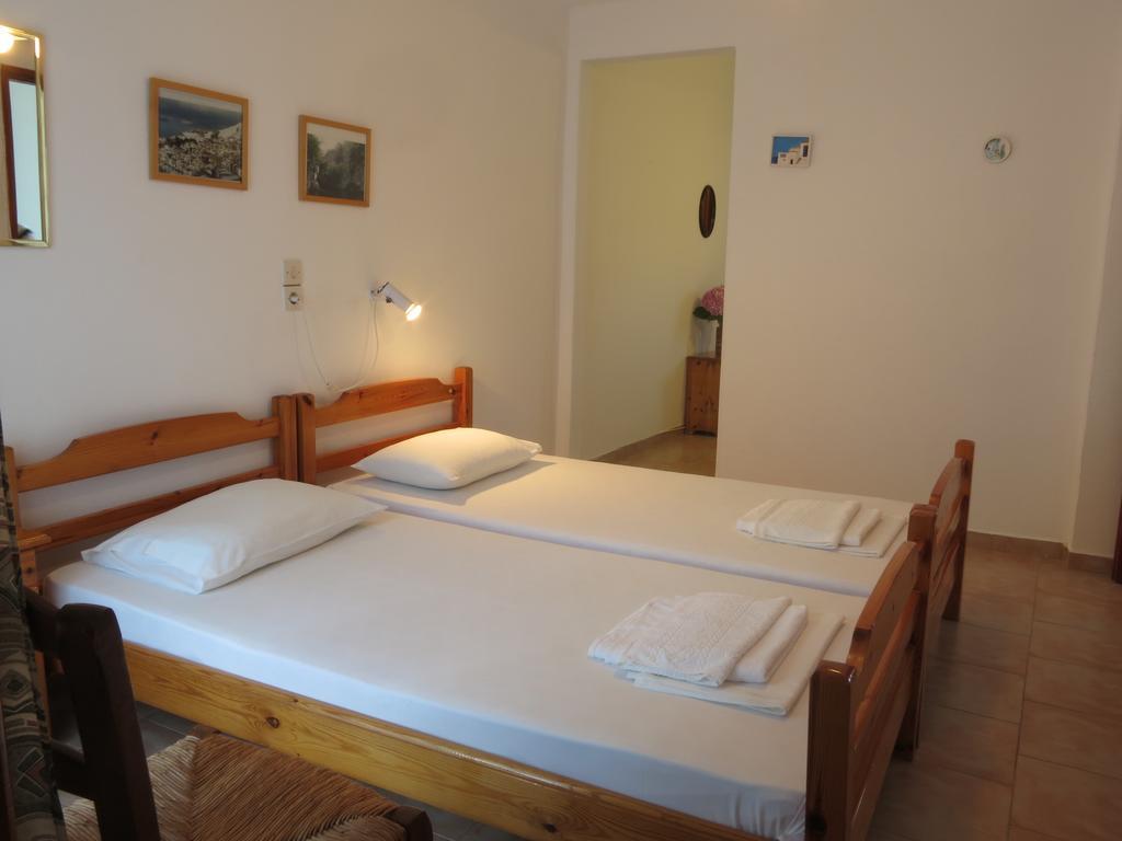 Panagiotis Apostoloudias Rooms Therma  Ruang foto