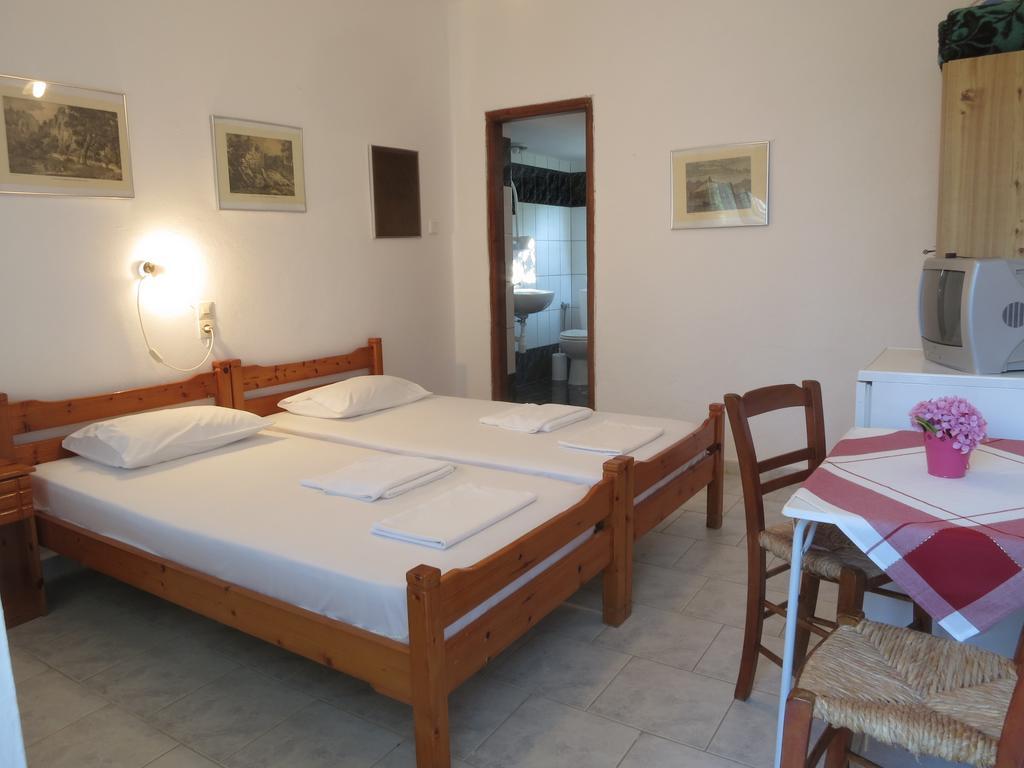 Panagiotis Apostoloudias Rooms Therma  Ruang foto